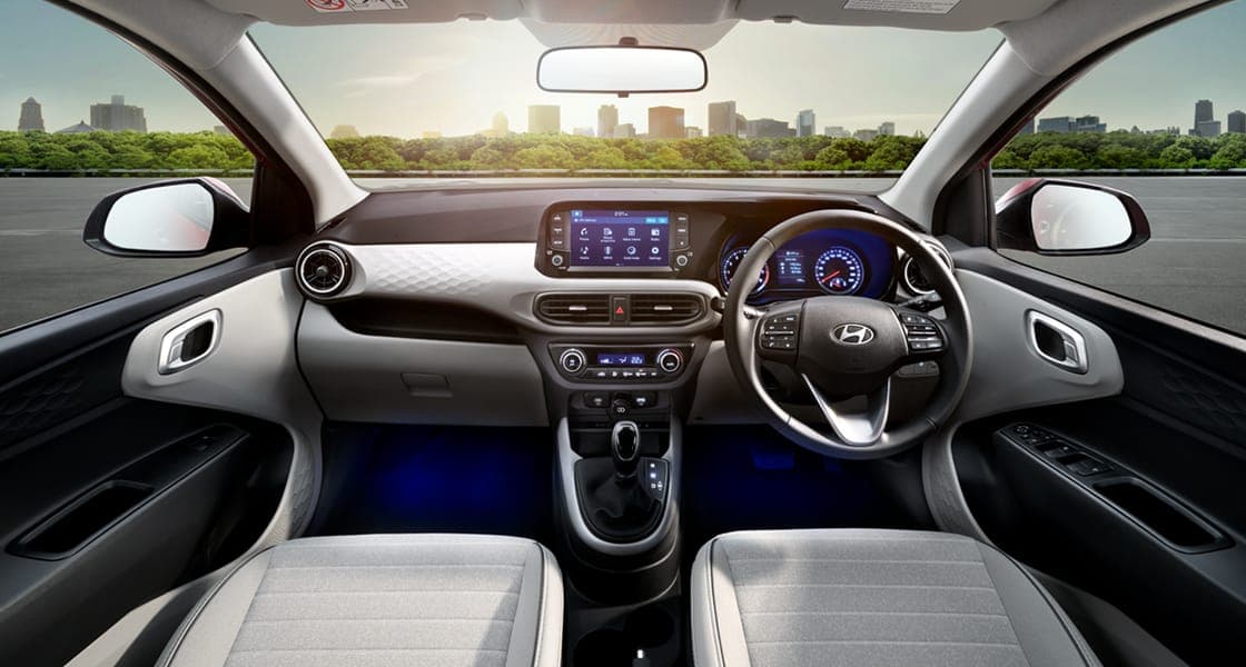 Dual-Tone Grey Interiors