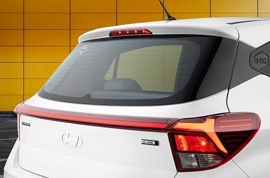 Rear defogger | Roof antenna